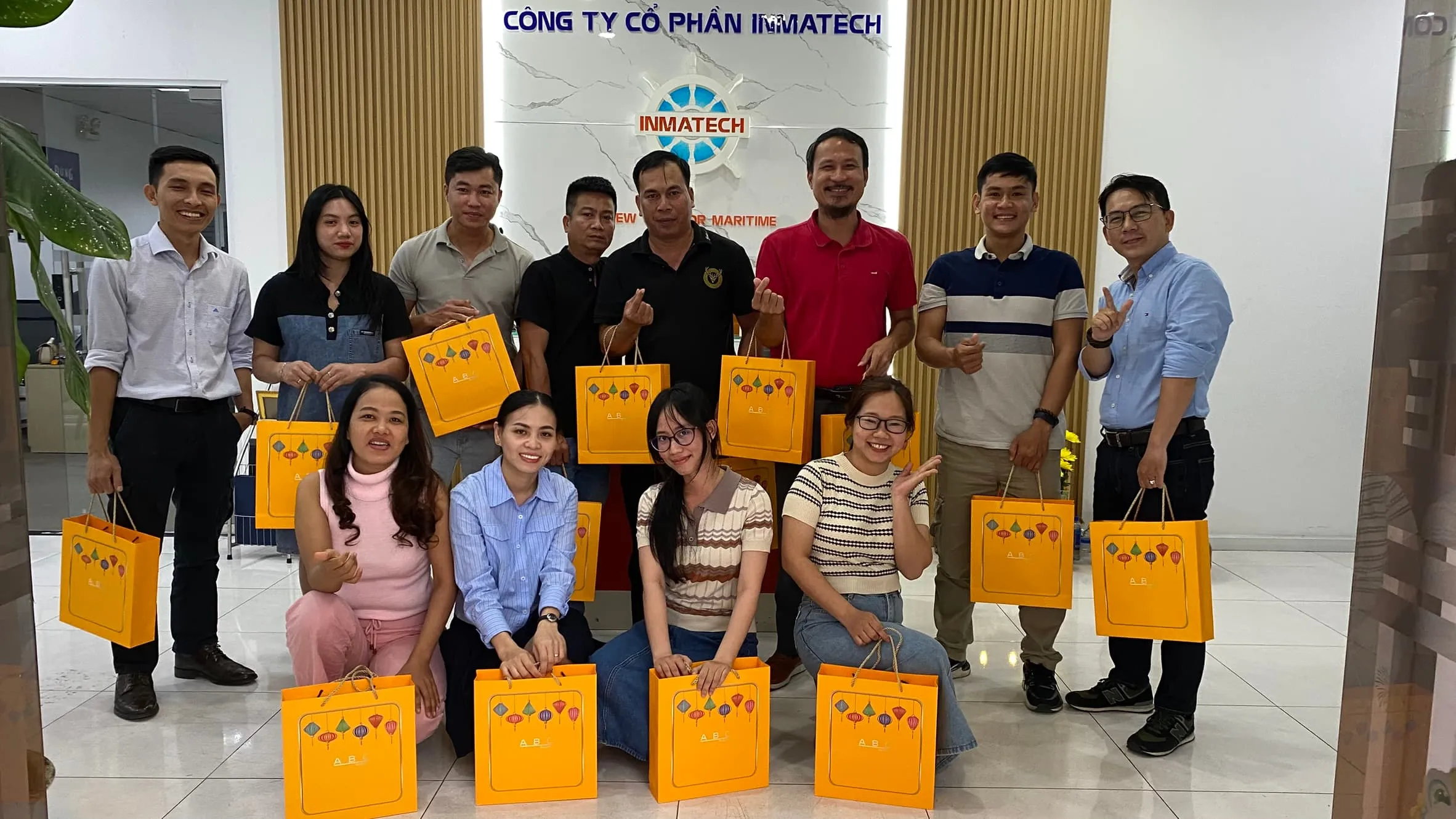am ap mua trung thu cung gia dinh inmatech